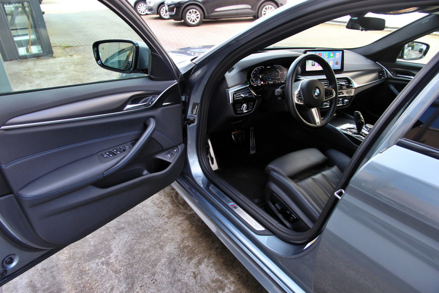 BMW 5 Serie Touring 530e xDrive Business Edition Plus | M-sport | Laser | Head-up | ACC