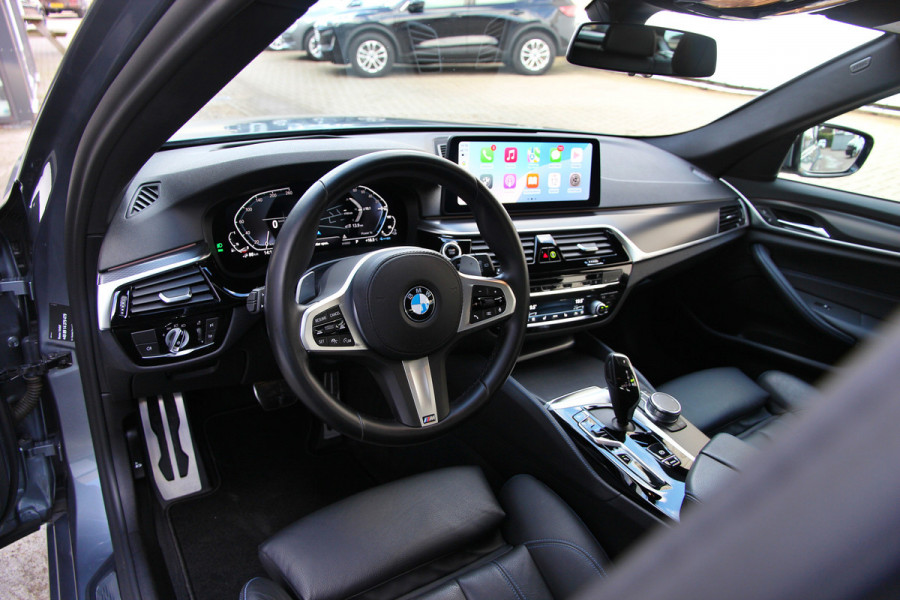 BMW 5 Serie Touring 530e xDrive Business Edition Plus | M-sport | Laser | Head-up | ACC
