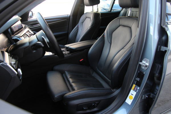 BMW 5 Serie Touring 530e xDrive Business Edition Plus | M-sport | Laser | Head-up | ACC