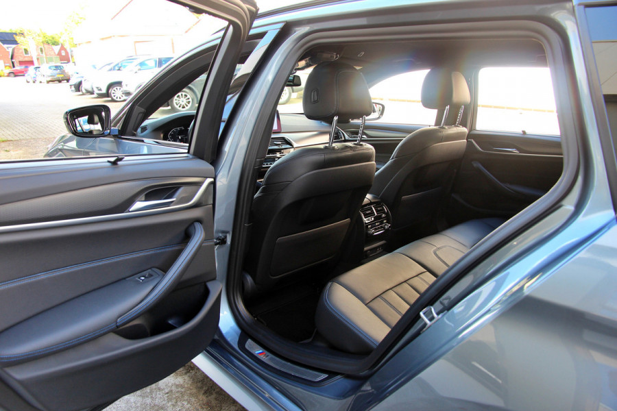 BMW 5 Serie Touring 530e xDrive Business Edition Plus | M-sport | Laser | Head-up | ACC