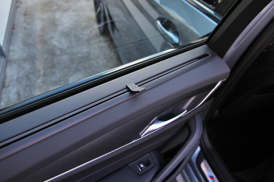BMW 5 Serie Touring 530e xDrive Business Edition Plus | M-sport | Laser | Head-up | ACC