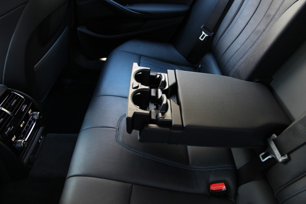 BMW 5 Serie Touring 530e xDrive Business Edition Plus | M-sport | Laser | Head-up | ACC