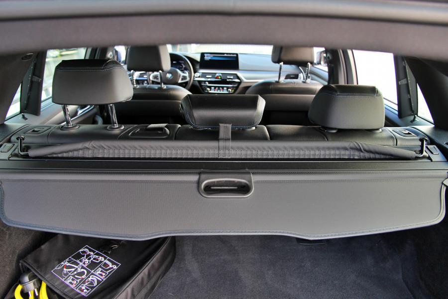 BMW 5 Serie Touring 530e xDrive Business Edition Plus | M-sport | Laser | Head-up | ACC