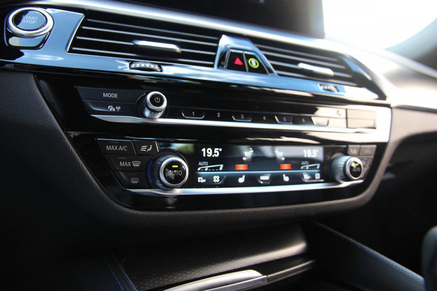 BMW 5 Serie Touring 530e xDrive Business Edition Plus | M-sport | Laser | Head-up | ACC