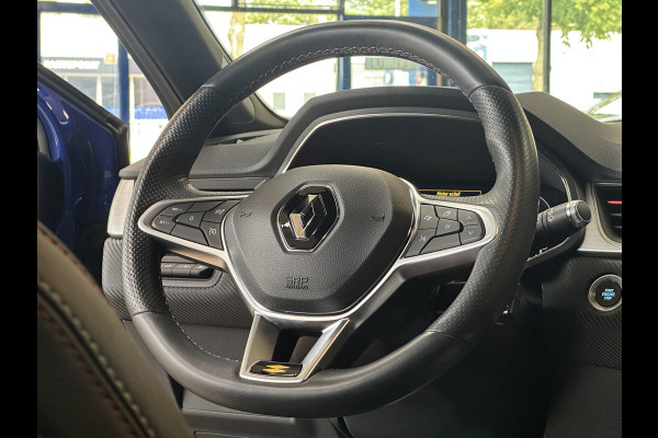 Renault Captur 1.6 E-Tech Hyb RS-Line 160 | Groot Navi | 18" | Carplay | Stoelverwarming | Camera | 100% Dealer onderhouden!