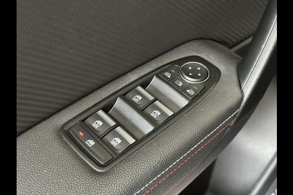 Renault Captur 1.6 E-Tech Hyb RS-Line 160 | Groot Navi | 18" | Carplay | Stoelverwarming | Camera | 100% Dealer onderhouden!