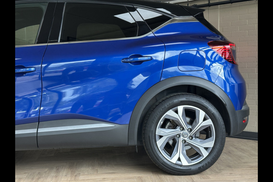 Renault Captur 1.6 E-Tech Hyb RS-Line 160 | Groot Navi | 18" | Carplay | Stoelverwarming | Camera | 100% Dealer onderhouden!