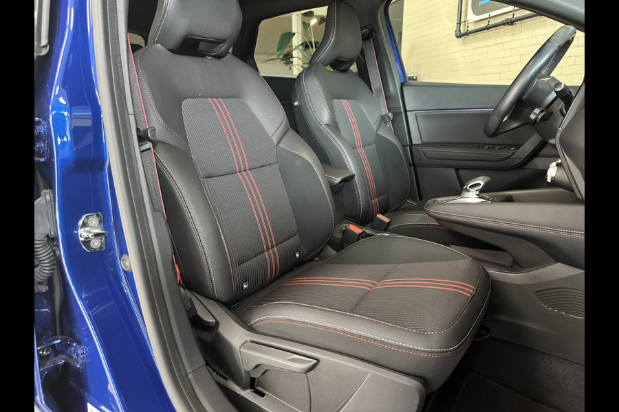 Renault Captur 1.6 E-Tech Hyb RS-Line 160 | Groot Navi | 18" | Carplay | Stoelverwarming | Camera | 100% Dealer onderhouden!