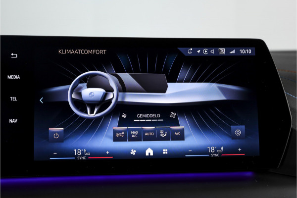 BMW 1-serie 120 M Sport | Dig. Cockpit | Adapt. Cruise | Stoelverw. | PDC | Camera | NAV + App. Connect | ECC | DAB | LM 18" | 3303
