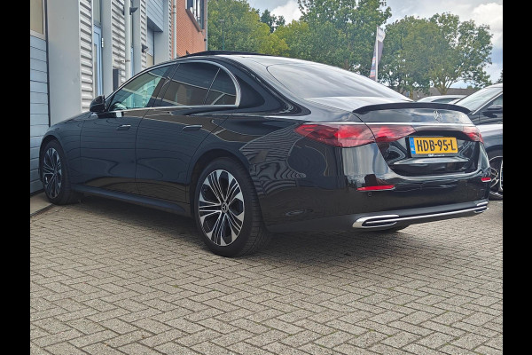 Mercedes-Benz E-Klasse E 220d Limousine Avantgarde | W214 | 2024 Model | Panoramadak | Distronic Pro | Sfeerverlichting Premium