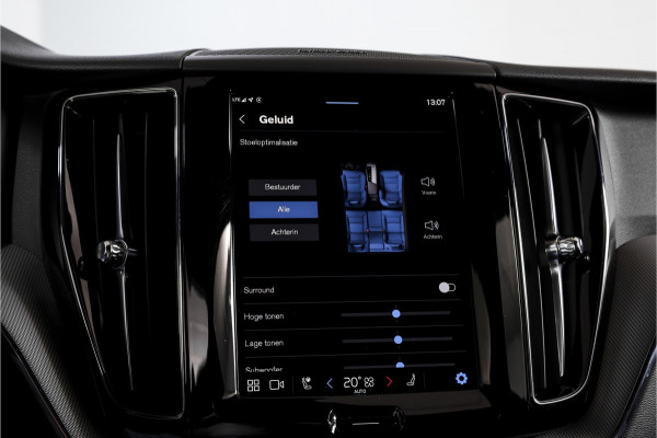 Volvo XC60 2.0 T6 Plug-in hybrid AWD Plus Black Edition | S/K-Panodak | Harman/Kardon | Dig. Cockpit | Adapt. Cruise | Memory Stoelen | Elek. Klep | Stoel-+stuurverw. | 360 Camera | NAV+App. Connect | ECC | LM 21" | 3461