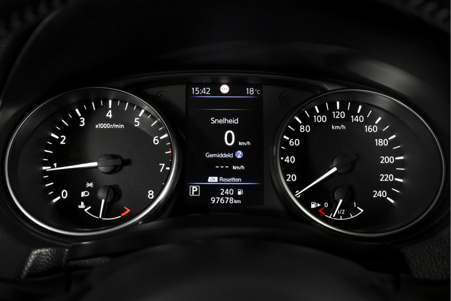 Nissan QASHQAI 1.3 DIG-T 160 PK N-Connecta - Automaat | Trekhaak | Cruise | Stoelverw. | PDC | 360 Camera | NAV | ECC | LM 18" |