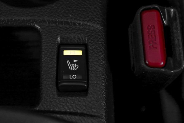 Nissan QASHQAI 1.3 DIG-T 160 PK N-Connecta - Automaat | Trekhaak | Cruise | Stoelverw. | PDC | 360 Camera | NAV | ECC | LM 18" |
