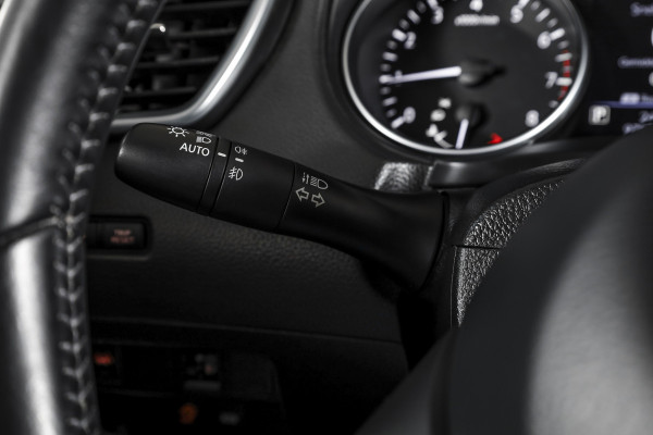Nissan QASHQAI 1.3 DIG-T 160 PK N-Connecta - Automaat | Trekhaak | Cruise | Stoelverw. | PDC | 360 Camera | NAV | ECC | LM 18" |