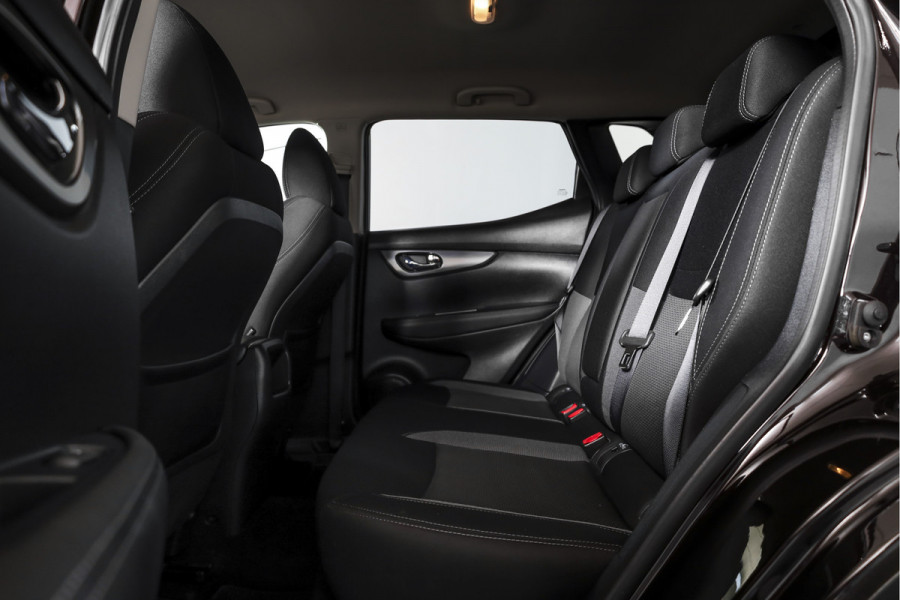 Nissan QASHQAI 1.3 DIG-T 160 PK N-Connecta - Automaat | Trekhaak | Cruise | Stoelverw. | PDC | 360 Camera | NAV | ECC | LM 18" |