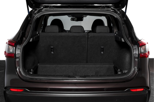 Nissan QASHQAI 1.3 DIG-T 160 PK N-Connecta - Automaat | Trekhaak | Cruise | Stoelverw. | PDC | 360 Camera | NAV | ECC | LM 18" |