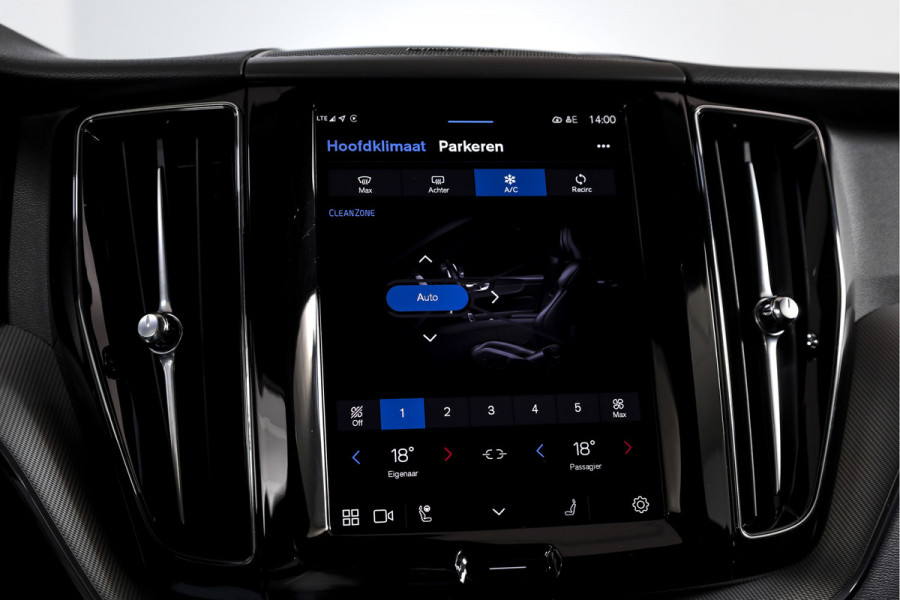 Volvo XC60 2.0 T6 Plug-in hybrid AWD Plus Dark | S/K-Panodak | Dig. Cockpit | Adapt. Cruise | Harman/Kardon | Memory Stoelen | Elek. Klep | Stoel-+stuurverw. | 360 Camera | NAV+App. Connect | LM 19" |