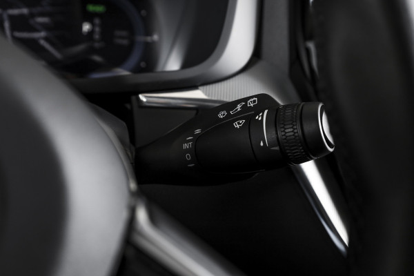 Volvo XC60 2.0 T6 Plug-in hybrid AWD Plus Dark | S/K-Panodak | Dig. Cockpit | Adapt. Cruise | Harman/Kardon | Memory Stoelen | Elek. Klep | Stoel-+stuurverw. | 360 Camera | NAV+App. Connect | LM 19" |