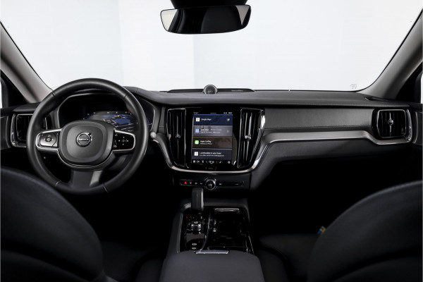 Volvo V60 2.0 T6 Plug-in hybrid AWD Ultra Dark | S/K-panodak | Bowers/Wilkens | Dig. Cockpit | Adapt. Cruise | Memory Stoelen | Elek. Klep | Stoel-+stuurverw. | 360 Camera | NAV+App. Connect | Elek. trekhaak | LM 19" |