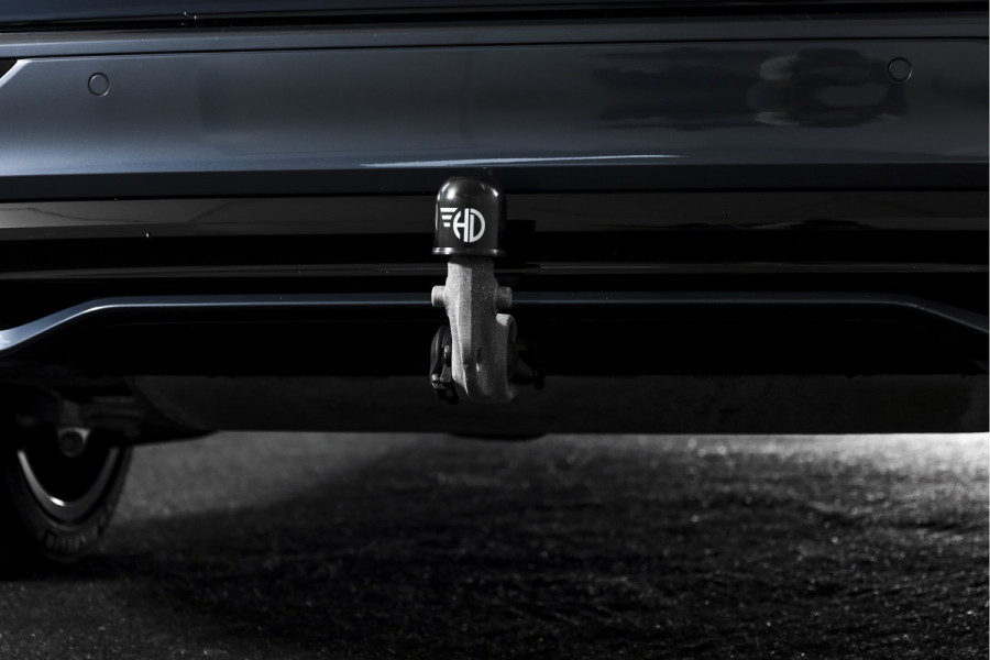 Volvo V60 2.0 T6 Plug-in hybrid AWD Ultra Dark | S/K-panodak | Bowers/Wilkens | Dig. Cockpit | Adapt. Cruise | Memory Stoelen | Elek. Klep | Stoel-+stuurverw. | 360 Camera | NAV+App. Connect | Elek. trekhaak | LM 19" |