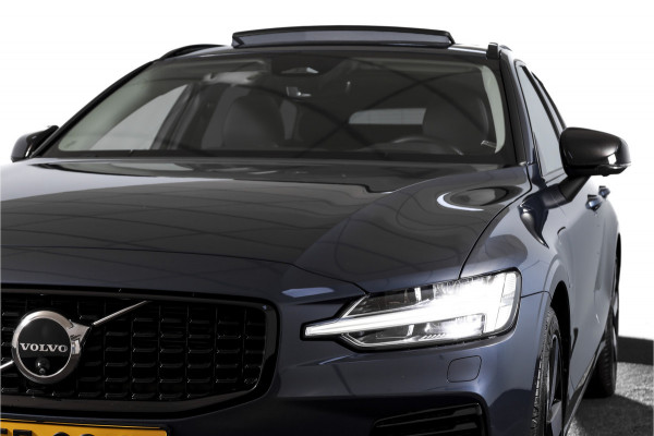 Volvo V60 2.0 T6 Plug-in hybrid AWD Ultra Dark | S/K-panodak | Bowers/Wilkens | Dig. Cockpit | Adapt. Cruise | Memory Stoelen | Elek. Klep | Stoel-+stuurverw. | 360 Camera | NAV+App. Connect | Elek. trekhaak | LM 19" |