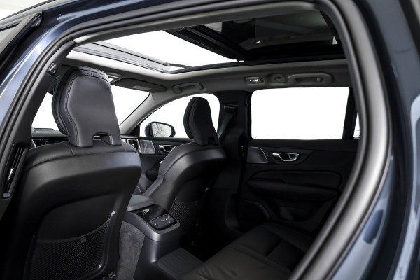 Volvo V60 2.0 T6 Plug-in hybrid AWD Ultra Dark | S/K-panodak | Bowers/Wilkens | Dig. Cockpit | Adapt. Cruise | Memory Stoelen | Elek. Klep | Stoel-+stuurverw. | 360 Camera | NAV+App. Connect | Elek. trekhaak | LM 19" |