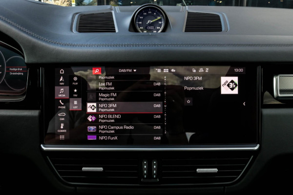 Porsche Cayenne Coupé 3.0 E-Hybrid - MATRIX - PANO - SPORT CHRONO - COMFORTSTOELEN