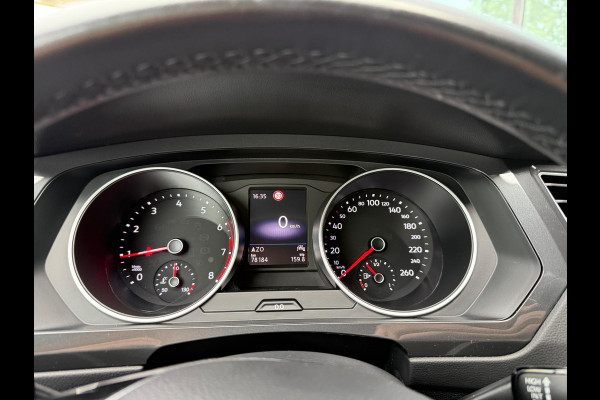 Volkswagen Tiguan 1.5 TSI Comfortline - Navi - Climate - Cruise - Parkeerhulp - Org.NL Volkswagen Tiguan 1.5 TSI Comfortline - Navi - Climate - Cruise - Parkeerhulp - Org.NL