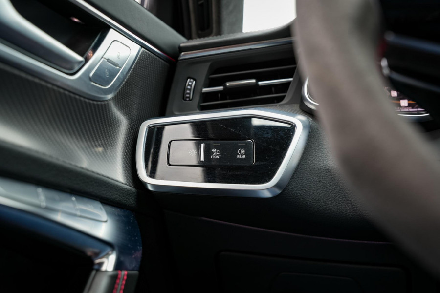 Audi A6 Avant RS 6 TFSI quattro ABT RS-R 1 of 125 Akrapovic Panodak Keramisch Stoelvent. B&O+ Eventuri 360 Camera 825 PK!