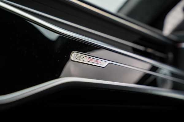 Audi A6 Avant RS 6 TFSI quattro ABT RS-R 1 of 125 Akrapovic Panodak Keramisch Stoelvent. B&O+ Eventuri 360 Camera 825 PK!