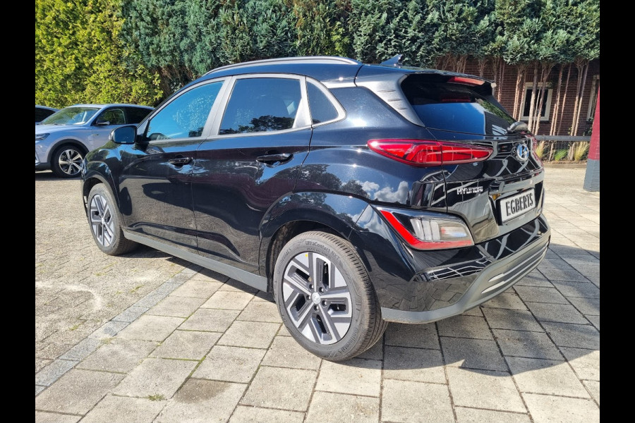 Hyundai Kona EV Premium 64 kWh