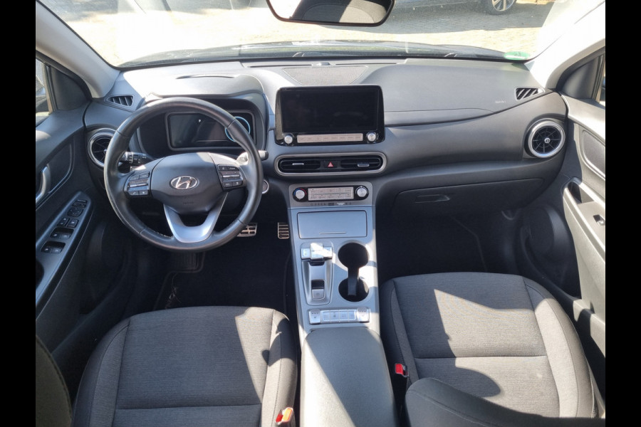 Hyundai Kona EV Premium 64 kWh