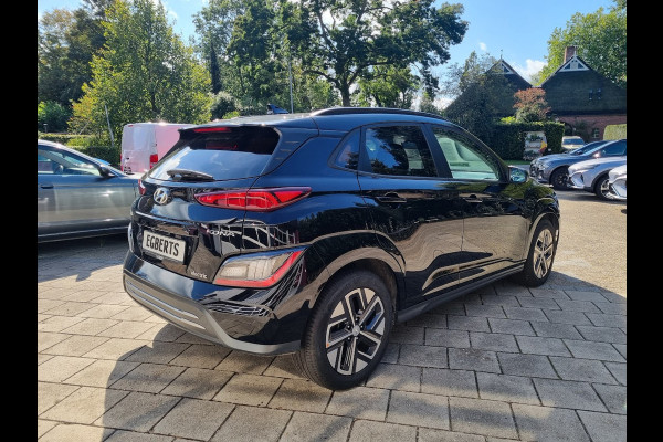 Hyundai Kona EV Premium 64 kWh