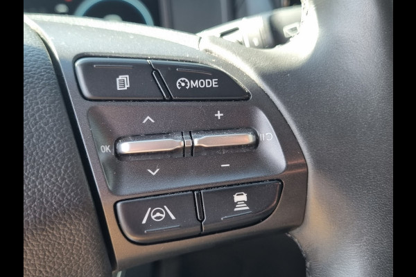 Hyundai Kona EV Premium 64 kWh