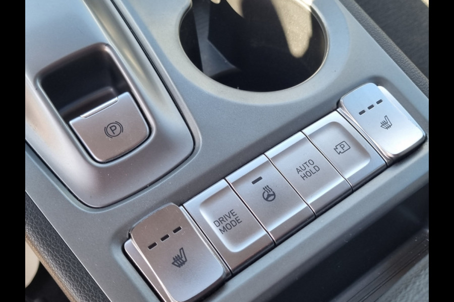 Hyundai Kona EV Premium 64 kWh