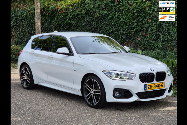 BMW 1-serie M Sport Ed CarPlay NAP LED GR Navi Automaat Black Panel Teller All weather M Velgen GARANTIE Rij-K 118i High Executive