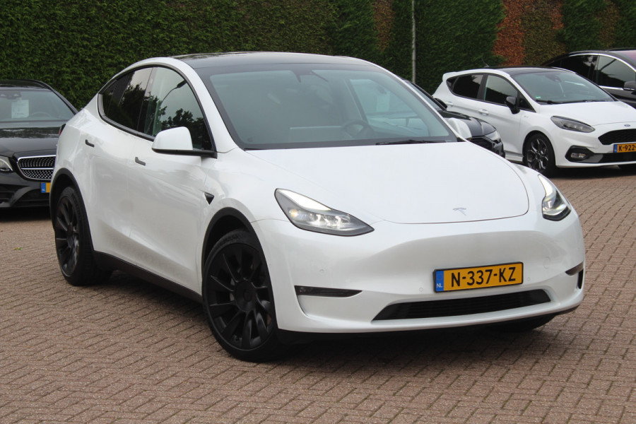 Tesla Model Y Long Range AWD 75 kWh / SoH 91.9% / Autopilot / Panoramadak / Camera / 20'' / Keyless / Leder / Dodehoek / Navigatie / Stoelverwarming