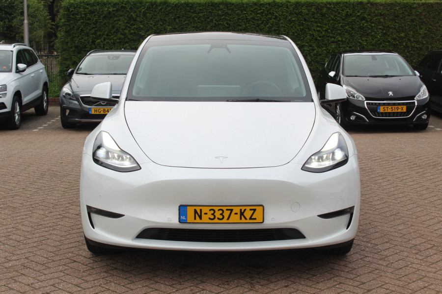 Tesla Model Y Long Range AWD 75 kWh / SoH 91.9% / Autopilot / Panoramadak / Camera / 20'' / Keyless / Leder / Dodehoek / Navigatie / Stoelverwarming