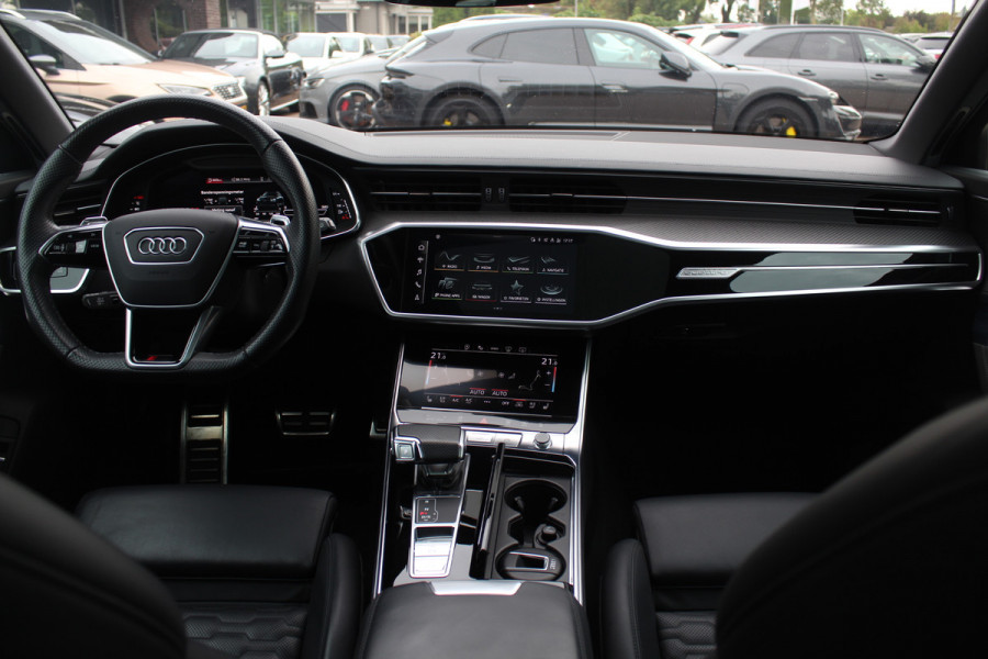 Audi RS6 Avant TFSI quattro / Trekhaak / Panoramadak / Keramisch / 360Camera / Head-up / Softclose / Standverwarming / B&O / Volleder / 22'' /  Apple CarPlay / Achterasbesturing / Luchtvering / Dodehoek / DAB / ACC / St Audi RS6 Avant TFSI quattro / Trekhaak / Panoramadak / Keramisch / 360Camera / Head-up / Softclose / Standverwarming / B&O / Volleder / 22'' /  Apple CarPlay / Achterasbesturing / Luchtvering / Dodehoek / DAB / ACC / St