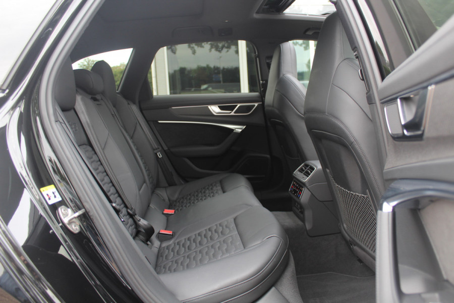 Audi RS6 Avant TFSI quattro / Trekhaak / Panoramadak / Keramisch / 360Camera / Head-up / Softclose / Standverwarming / B&O / Volleder / 22'' /  Apple CarPlay / Achterasbesturing / Luchtvering / Dodehoek / DAB / ACC / St Audi RS6 Avant TFSI quattro / Trekhaak / Panoramadak / Keramisch / 360Camera / Head-up / Softclose / Standverwarming / B&O / Volleder / 22'' /  Apple CarPlay / Achterasbesturing / Luchtvering / Dodehoek / DAB / ACC / St