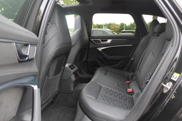 Audi RS6 Avant TFSI quattro / Trekhaak / Panoramadak / Keramisch / 360Camera / Head-up / Softclose / Standverwarming / B&O / Volleder / 22'' /  Apple CarPlay / Achterasbesturing / Luchtvering / Dodehoek / DAB / ACC / St Audi RS6 Avant TFSI quattro / Trekhaak / Panoramadak / Keramisch / 360Camera / Head-up / Softclose / Standverwarming / B&O / Volleder / 22'' /  Apple CarPlay / Achterasbesturing / Luchtvering / Dodehoek / DAB / ACC / St