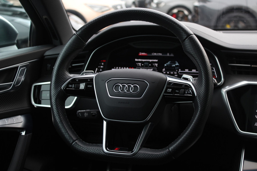 Audi RS6 Avant TFSI quattro / Trekhaak / Panoramadak / Keramisch / 360Camera / Head-up / Softclose / Standverwarming / B&O / Volleder / 22'' /  Apple CarPlay / Achterasbesturing / Luchtvering / Dodehoek / DAB / ACC / St Audi RS6 Avant TFSI quattro / Trekhaak / Panoramadak / Keramisch / 360Camera / Head-up / Softclose / Standverwarming / B&O / Volleder / 22'' /  Apple CarPlay / Achterasbesturing / Luchtvering / Dodehoek / DAB / ACC / St