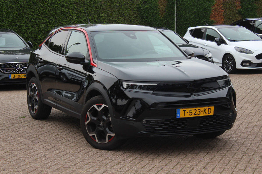 Opel Mokka 1.2 Level 4 GS Line / Camera / Navigatie / 18'' / DAB / Sfeerverlichting / Getint glas / Dodehoek / Cruise Control Opel Mokka 1.2 Level 4 GS Line / Camera / Navigatie / 18'' / DAB / Sfeerverlichting / Getint glas / Dodehoek / Cruise Control