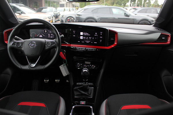Opel Mokka 1.2 Level 4 GS Line / Camera / Navigatie / 18'' / DAB / Sfeerverlichting / Getint glas / Dodehoek / Cruise Control Opel Mokka 1.2 Level 4 GS Line / Camera / Navigatie / 18'' / DAB / Sfeerverlichting / Getint glas / Dodehoek / Cruise Control