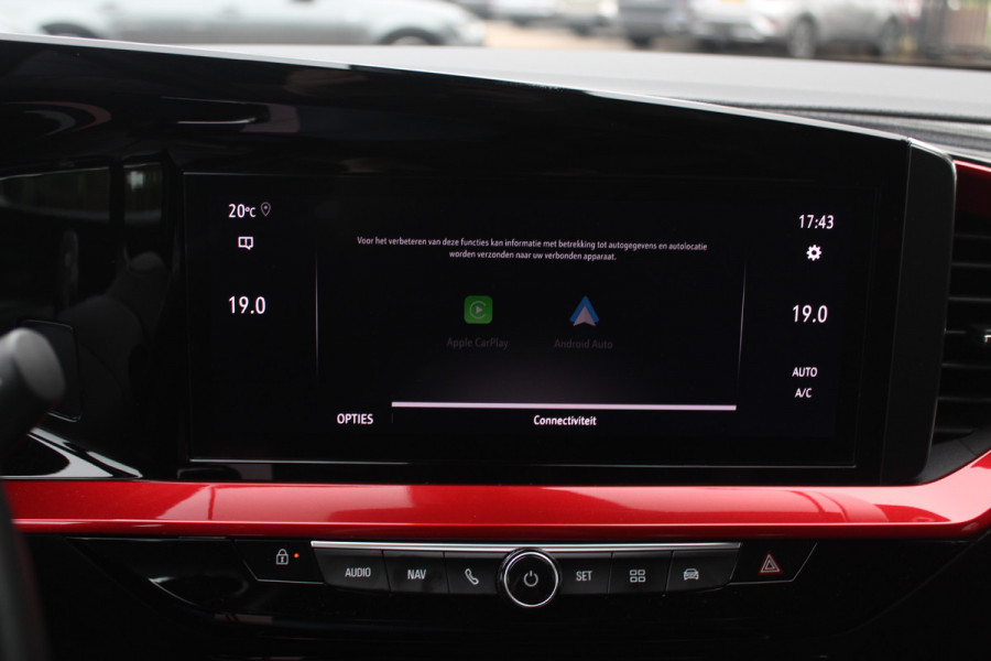 Opel Mokka 1.2 Level 4 GS Line / Camera / Navigatie / 18'' / DAB / Sfeerverlichting / Getint glas / Dodehoek / Cruise Control Opel Mokka 1.2 Level 4 GS Line / Camera / Navigatie / 18'' / DAB / Sfeerverlichting / Getint glas / Dodehoek / Cruise Control