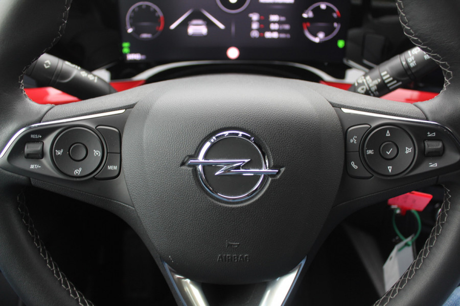 Opel Mokka 1.2 Level 4 GS Line / Camera / Navigatie / 18'' / DAB / Sfeerverlichting / Getint glas / Dodehoek / Cruise Control Opel Mokka 1.2 Level 4 GS Line / Camera / Navigatie / 18'' / DAB / Sfeerverlichting / Getint glas / Dodehoek / Cruise Control