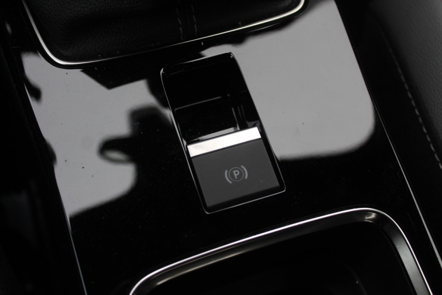 Opel Mokka 1.2 Level 4 GS Line / Camera / Navigatie / 18'' / DAB / Sfeerverlichting / Getint glas / Dodehoek / Cruise Control Opel Mokka 1.2 Level 4 GS Line / Camera / Navigatie / 18'' / DAB / Sfeerverlichting / Getint glas / Dodehoek / Cruise Control