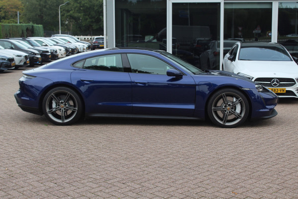 Porsche Taycan 4S Performance 84 kWh / SoH 91.3% / Panoramadak / 360Camera / Head-up / Achterasbesturing / Matrix LED / 21'' / Luchtvering / Bose / Stoelmassage / Sportchrono / Leder / Stuurverwarming / DAB / ACC