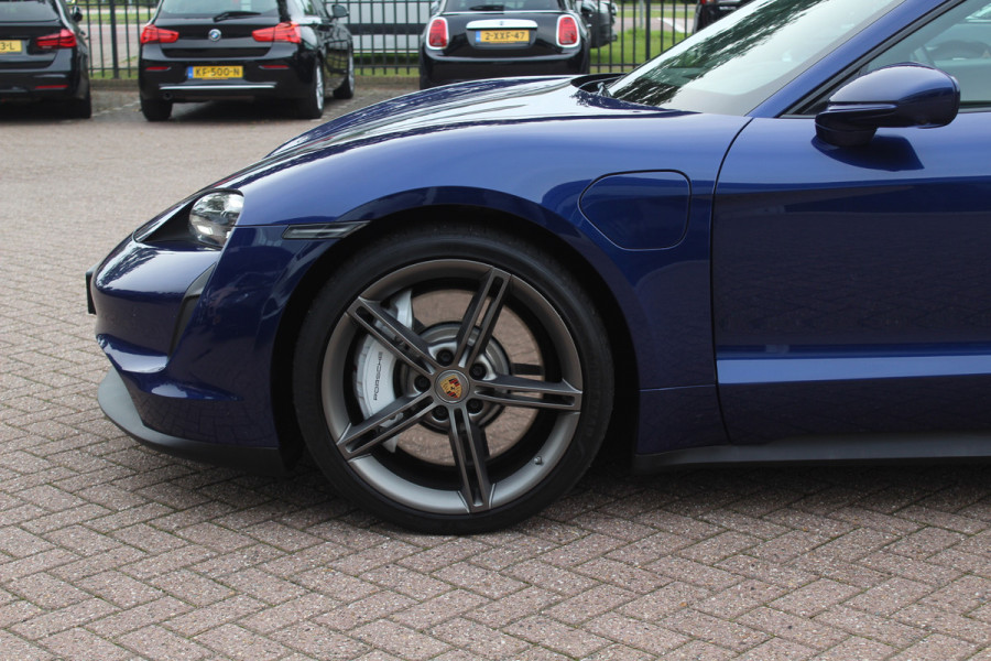 Porsche Taycan 4S Performance 84 kWh / SoH 91.3% / Panoramadak / 360Camera / Head-up / Achterasbesturing / Matrix LED / 21'' / Luchtvering / Bose / Stoelmassage / Sportchrono / Leder / Stuurverwarming / DAB / ACC
