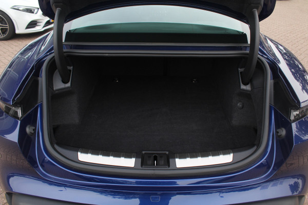 Porsche Taycan 4S Performance 84 kWh / SoH 91.3% / Panoramadak / 360Camera / Head-up / Achterasbesturing / Matrix LED / 21'' / Luchtvering / Bose / Stoelmassage / Sportchrono / Leder / Stuurverwarming / DAB / ACC